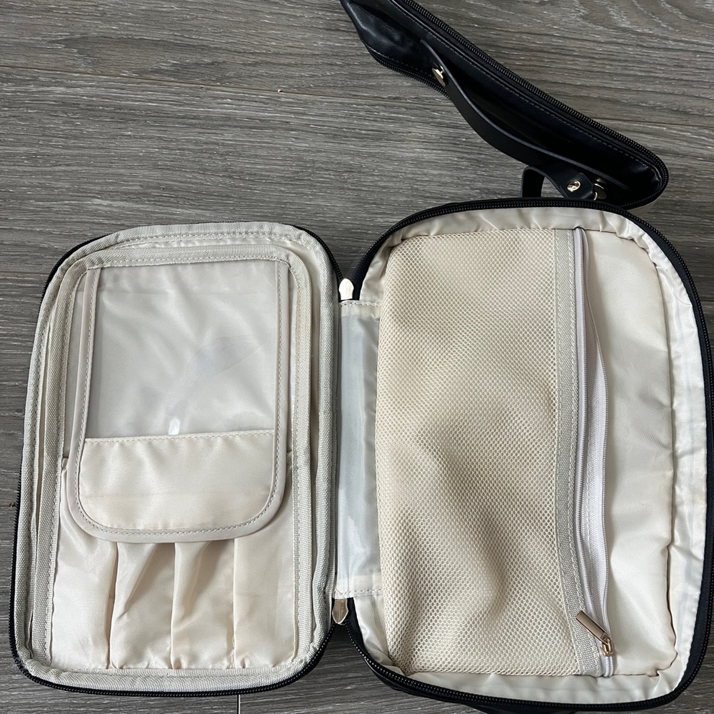 Makeup & Brushes Organizer Bag - Picture 8 of 12